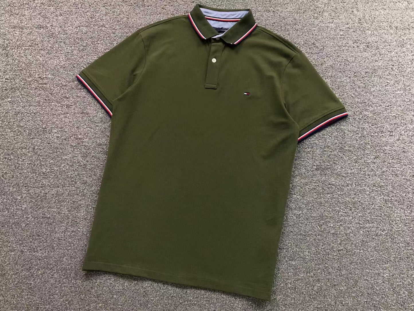Pólo TOMMY