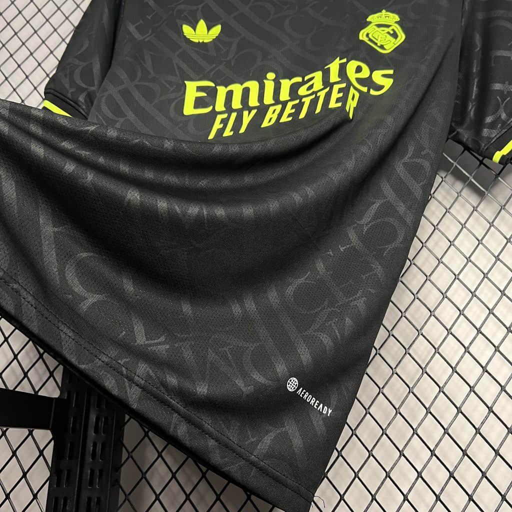 Camisola Real Madrid - Black and Neon 2024/25